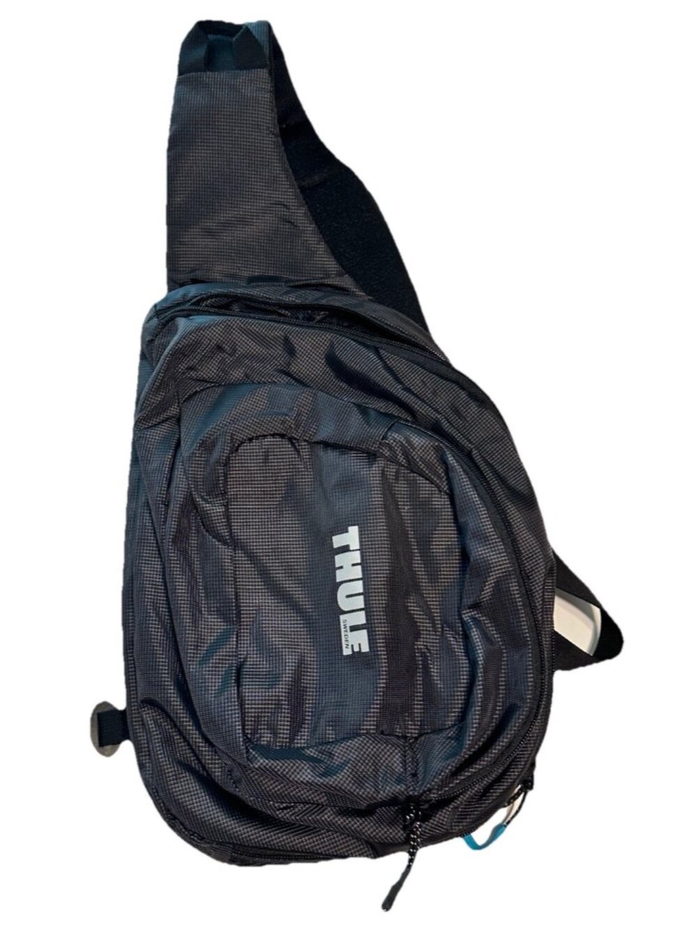Thule Crossbody Crossover Sling Bag Backpack Black hiking Camping Walking EUC